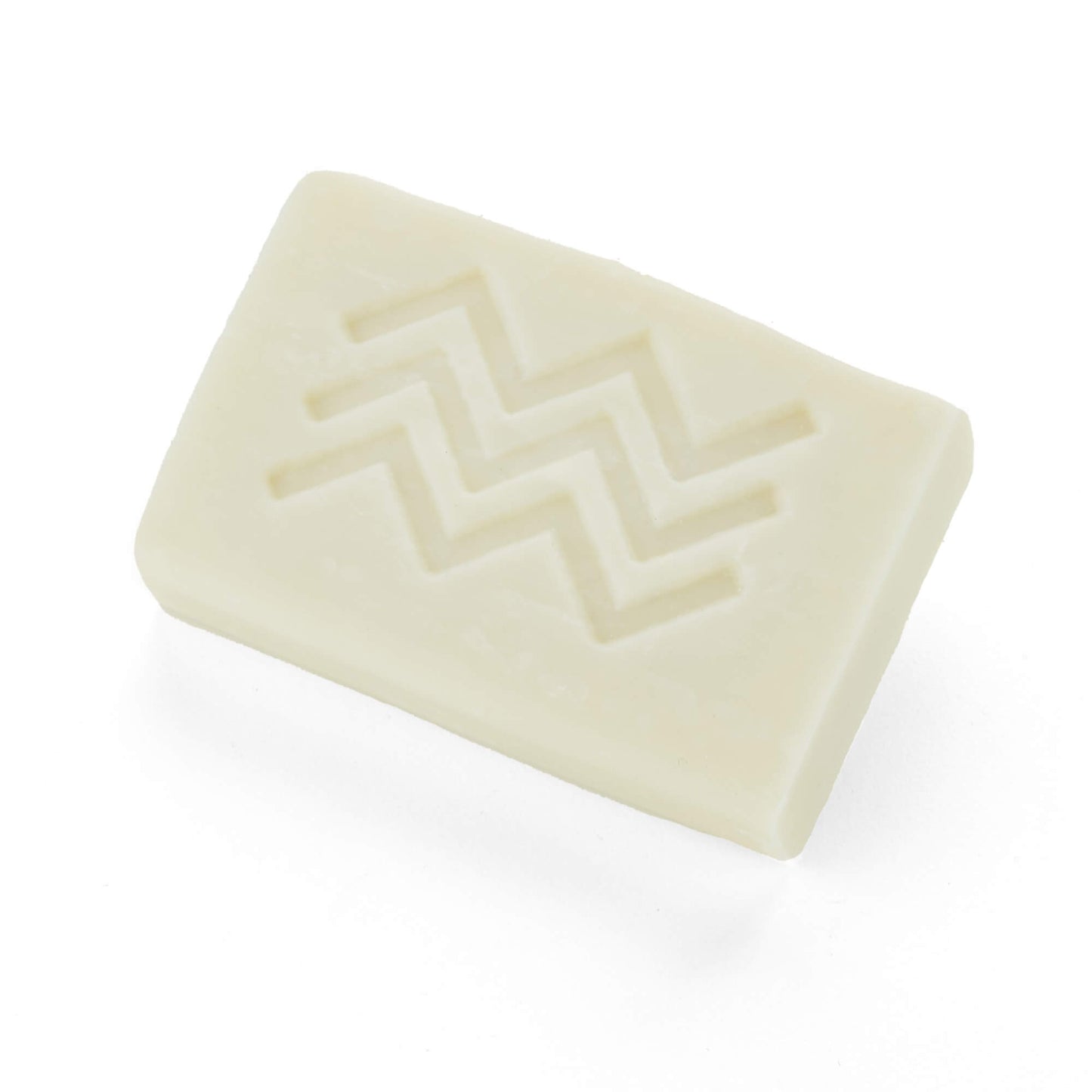 'Nurturing and Cleansing, Chamomile and Sage' Shampoo Bar